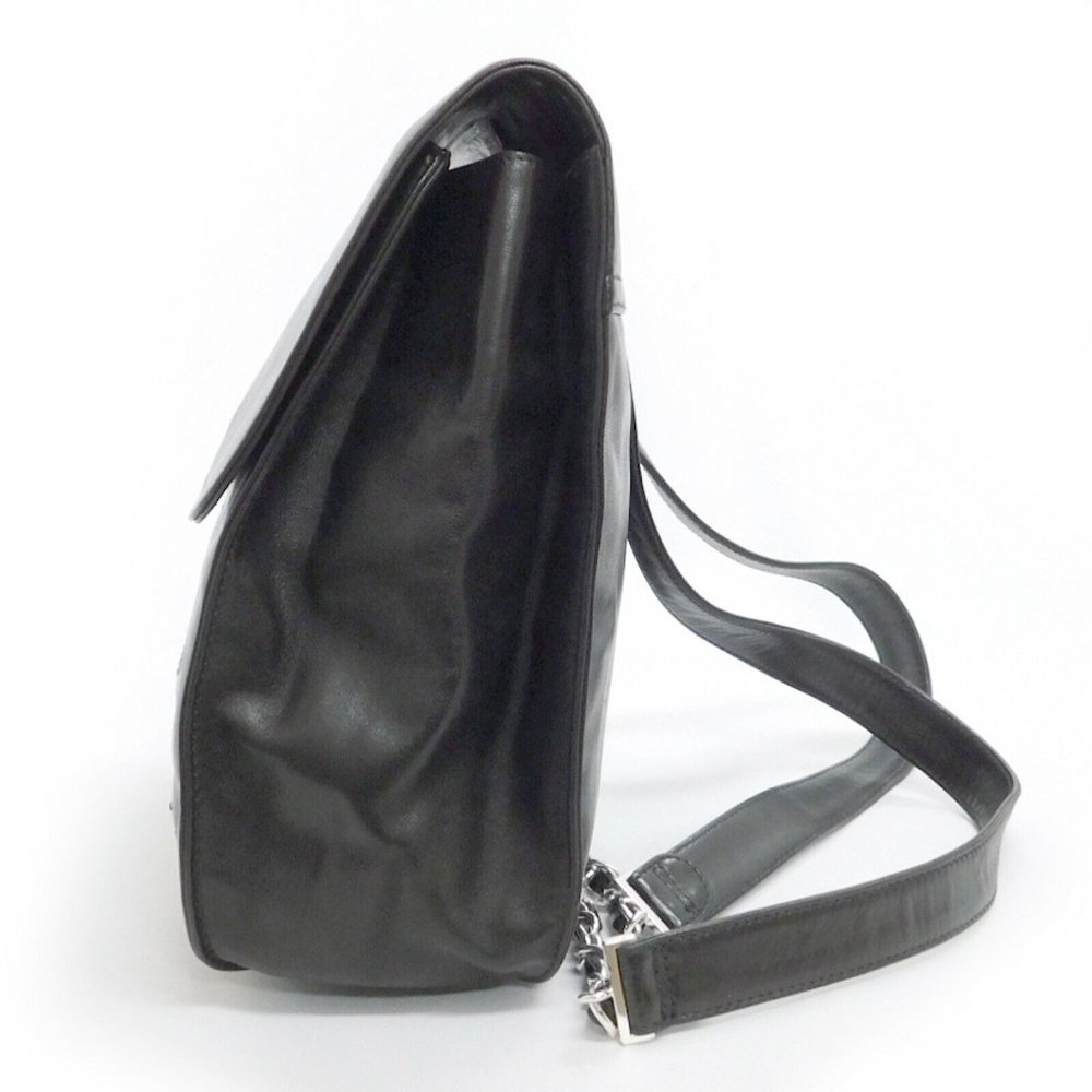 MINT! CHANEL BLACK LEATHER BACKPACK! RARE! - Picture 2 of 9